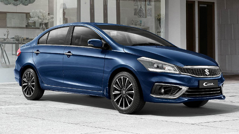 Новые японские седаны Suzuki Ciaz класса Kia Rio и Hyundai Solaris заметно подешевели в России0